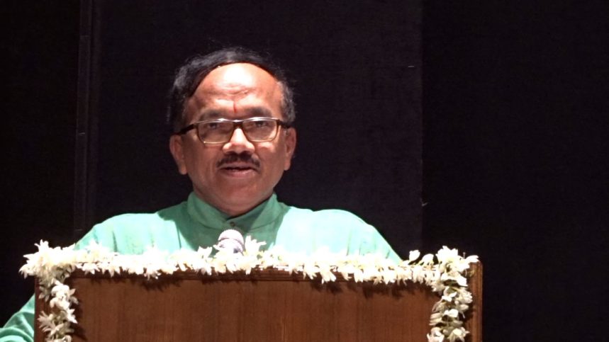 The Chief Minister also claimed that Rahul Gandhi had told local leaders to gather 50,000 people for his Goa rally