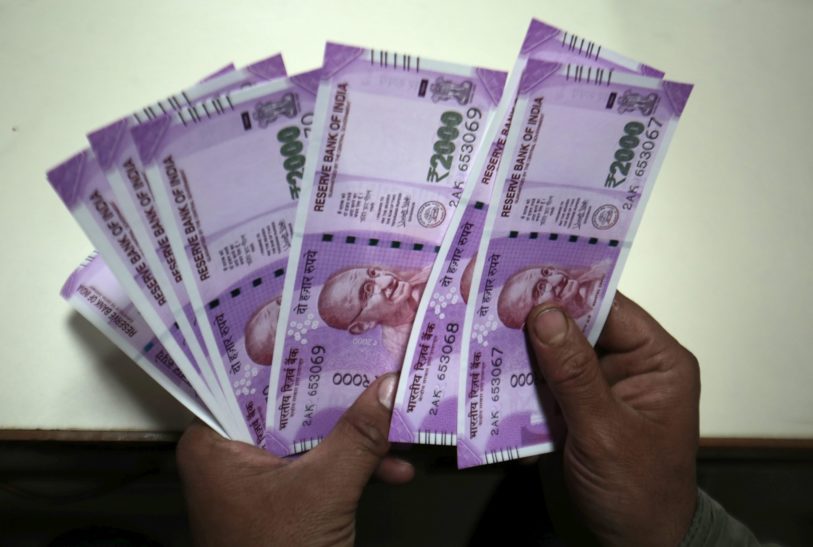 Note change to curb black money