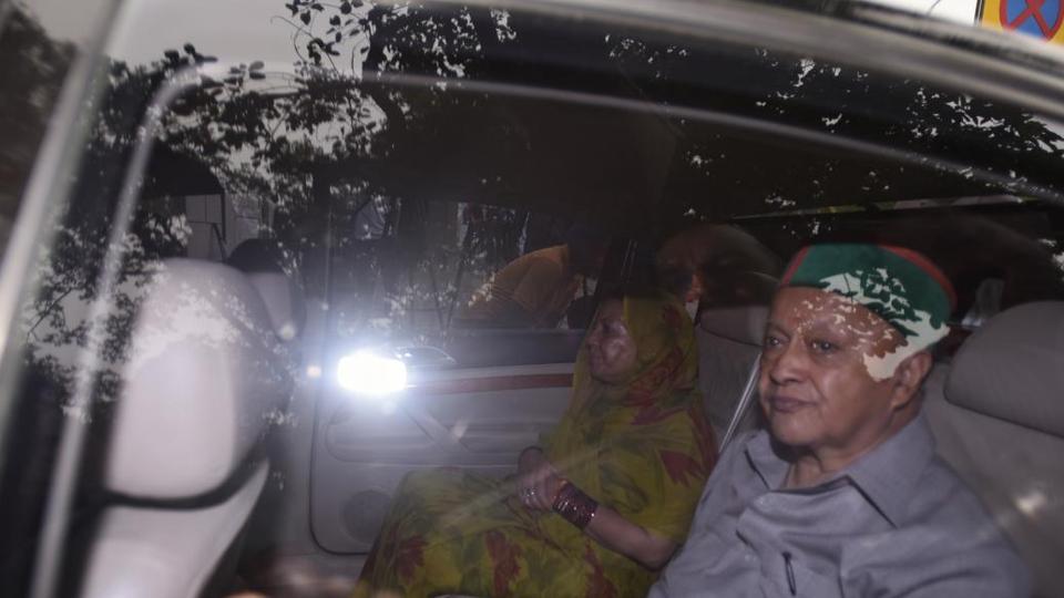 Tarini Infrastructure Managing Director , Union Steel Minister,Virbhadra Singh,Virbhadra Singh Get Bail,Virbhadra Singh and his Wife Get Bail,Virbhadra Singh Accused Get Bail,Delhi Court gives Bail to Accused