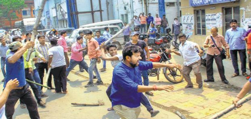 West Bengal Panchayat Polls,Panchayat Polls Violence Against Voters,Mango News,Breaking News Headlines,India News Live Updates,West Bengal Panchayat Elections,Panchayat Elections Latest Updates,West Bengal Political News,#PanchayatElection,West Bengal Panchayat Election Violence,West Bengal Election