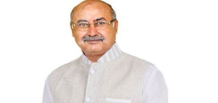 Gujarat – Former BJP Lawmaker Shot Dead, Lawmaker Shot Dead On Train In Gujarat, Gujarat Latest news and Updates, Mango News, Gujarat bjp latest update, Senior Gujarat BJP leader and former MLA death, BJP MLA Jayanti Bhanushali no more