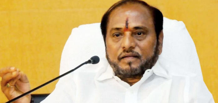 Lok Sabha Elections - Shiv Sena Responds To Amit Shah’s Remarks Lok Sabha Elections - Shiv Sena Responds To Amit Shah’s Remarks, Shiv Sena Leader on Amit Shah's Remarks, 2019 Lok Sabha election, Amit Shah warning to Shiv Sena, BJP in Maharashtra, Maharashtra Lok Sabha Elections, Shiv Sena counter to BJP, Mango News