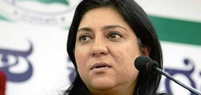 Lok Sabha Elections - Priya Dutt Announces Her Exit Lok Sabha Elections - Priya Dutt Announces Her Exit, 2019 Lok Sabha polls, Former Congress MP Priya Dutt exit news, Mango News, Priya Dutt opts out of 2019 electoral race, Lok Sabha elections 2019 latest news, ExCongress MP Priya Dutt won't contest