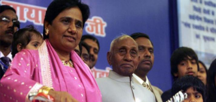 Victory Of BSP And SP In UP Will Be My Gift Says Mayawati Das,Mango News,Tejashwi Yadav meets Mayawati in Lucknow says SP-BSP alliance will win all seats in Uttar Pradesh,BJP will be whitewashed, SP-BSP will win all seats in UP says Tejashwi Yadav after meet with Mayawati,BJP will be whitewashed SP-BSP will win all seats in UP says Tejashwi Yadav after meet with Mayawati