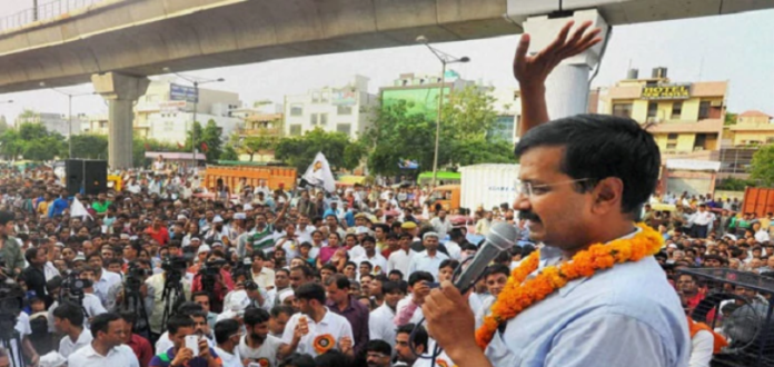 AAP Hosts Tanashahi Hatao Loktantra Bachao Rally,Mango News,Latest Breaking News Today,AAP Opposition Rally in Delhi,Delhi Mega Opposition Rally,Remove Dictatorship and Save Democracy,Opposition Rally at Jantar Mantar,AAP Chief Hosts Rally,Delhi Latest Breaking News