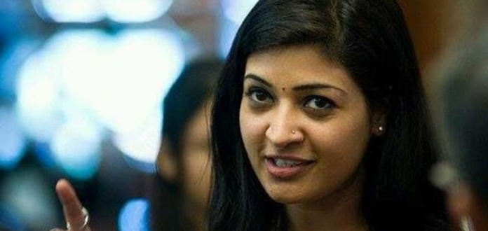 Unfollowed On Twitter Alka Lamba Confused, Arvind Kejriwal Unfollowed AAP Lawmaker, Alka Lamba on Twitter, Alka Lamba claims Kejriwal unfollowed her, Mango News, Alka Lamba Quit AAP, MLA Alka Lamba resigns AAP Party, Alka Lamba suspension