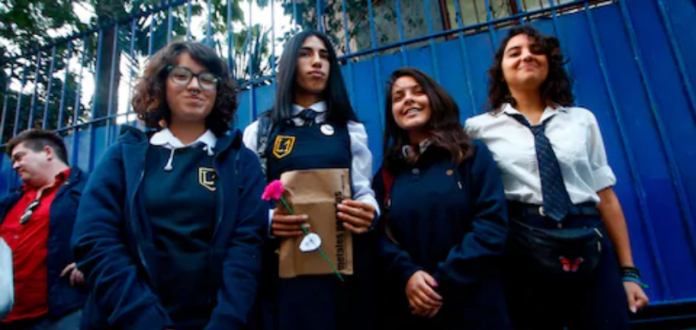 Chile - Transgender Student Admitted to All Girls School Chile Transgender Student Admitted to All Girls School, Arlen Aliaga first transgender student, LGBT activists latest news, Mango News, Chile Prestigious Women's Institute, Chile transgender student, transexual Rights, Chile Country support towards transgenders