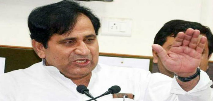 Lok Sabha Elections - INC Suspends Shakeel Ahmed Lok Sabha Elections – INC Suspends Shakeel Ahmed, Congress suspends Shakeel Ahmed, former Union Minister Shakeel Ahmed suspended, Mango News, Lok Sabha Election 2019 live news, General Elections 2019 news, Shakeel Ahmad contesting as an independent, 2019 elections