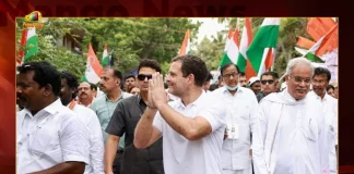 Rahul Gandhi Enters AP For Bharat Jodo Yatra Receives Warm Welcome, Rahul Gandhi's Bharat Jodo Yatra Enters AP, PCC Chief Sailajanath Welcomes Rahul Gandhi, Congress Leaders Welcomes Bharat Jodo Yatra, Mango News, Mango News Telugu, Rahul Gandhi Launches Congress Bharat Jodo Yatra, Rahul Gandhi Bharat Jodo Yatra, Rahul Gandhi Congress Bharat Jodo Yatra, Rahul Gandhi , Rajiv Gandhi, Priyanka Gandhi, Sonia Gandhi, Rahul Gandhi Latest News And Updates, AP Bharat Jodo Yatra