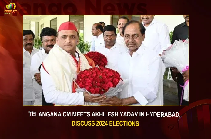Telangana-CM-Meets-Akhilesh-Yadav-In-Hyderabad,-Discuss-2024-Elections Telangana CM Meets Akhilesh Yadav In Hyderabad Discuss 2024 Elections,Telangana CM Meets Akhilesh Yadav,Akhilesh Yadav In Hyderabad,Akhilesh Yadav Discuss 2024 Elections,Telangana CM Discuss 2024 Elections,Mango News,KCR Meets SP President Akhilesh Yadav,SP President Akhilesh Yadav Latest News,SP President Akhilesh Yadav Latest Updates,Telangana CM News Today,Hyderabad 2024 Elections,Hyderabad 2024 Elections Latest News,Hyderabad 2024 Elections Latest Updates,Telangana Latest News And Updates,Telangana Politics, Telangana Political News And Updates,Hyderabad News