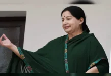 TN praying for Amma Jayalalithaa announce 'Amma Mobile phones' in Tamil Nadu