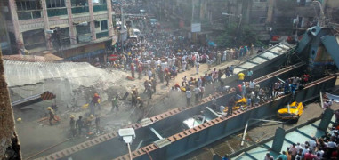 10 killed, 150 injured as Kolkata flyover collapses