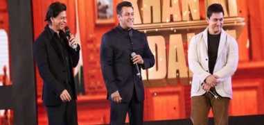 PM Modi to unite Shah Rukh, Salman, Aamir with ‘Zara Muskura Do’