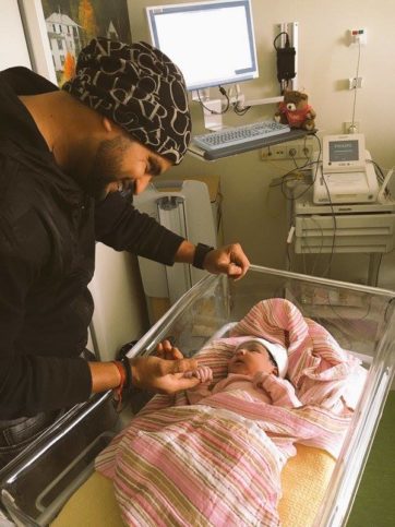 Suresh Raina's Daughter 