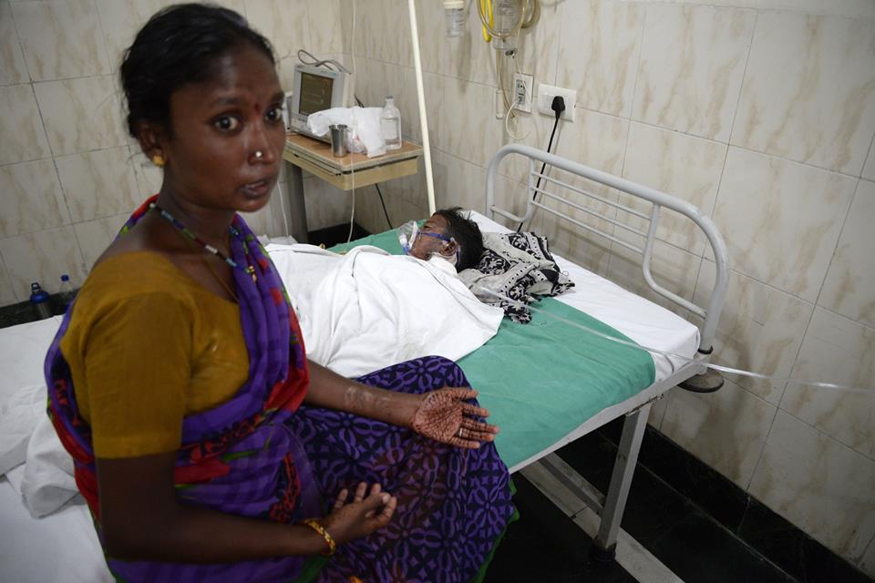 Father drops son on red-hot coal during Hindu ritual - Mango News Father drops son on red-hot coal during Hindu ritual-5