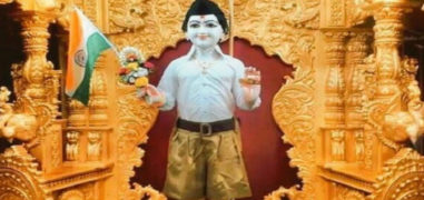 Controversy: Lord Swaminarayan Dressed In RSS Uniform 