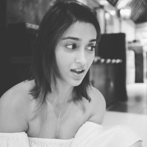 Ileana 11