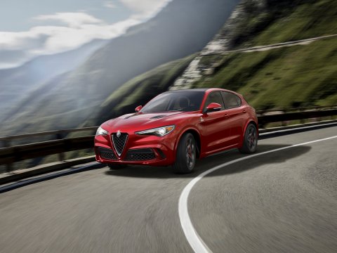 alfa-romeo-stelvio