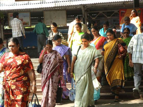 woking-mother-wonder-women-india