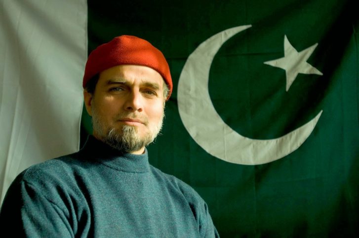 Pakistan's Law Minister Zaid Hamid stressed on the cash crunch India is facing and advised against the decision of withdrawal.