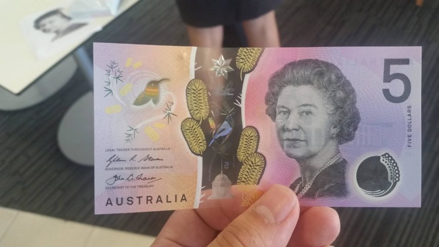The new Australian Bank note made out of Polymer