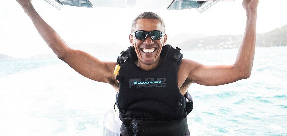 Obama Vacation Pictures Will Give You Serious Wanderlust,Mango News,Obama Vacation Pictures in Serious Wanderlust,Barack Obama Vacation Pics,Barack Obama Vacation Photos,Barack Obama Vacation Stills