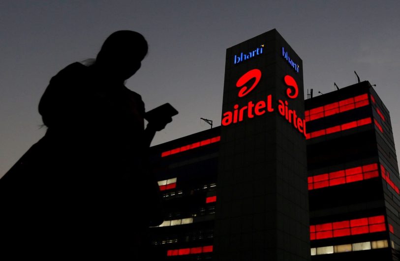 Airtel Ups Its Game Against Reliance Jio,Mango News,Airtel Plans,Reliance Jio Plans,Airtel vs Reliance Jio,airtel and reliance jio war,Reliance Jio Dhan Dhana Dhan plan,Data War between Airtel and Jio