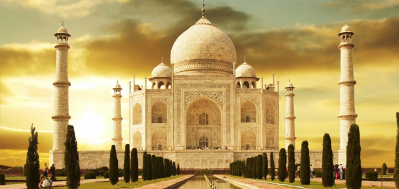 Interesting Facts Taj Mahal,Unknown Facts Taj Mahal,Facts Taj Mahal, Top 8 Facts of Taj Mahal,Taj Mahal Facts,taj mahal agra,taj mahal agra history,taj mahal architecture facts,Mughal Taj Mahal architecture