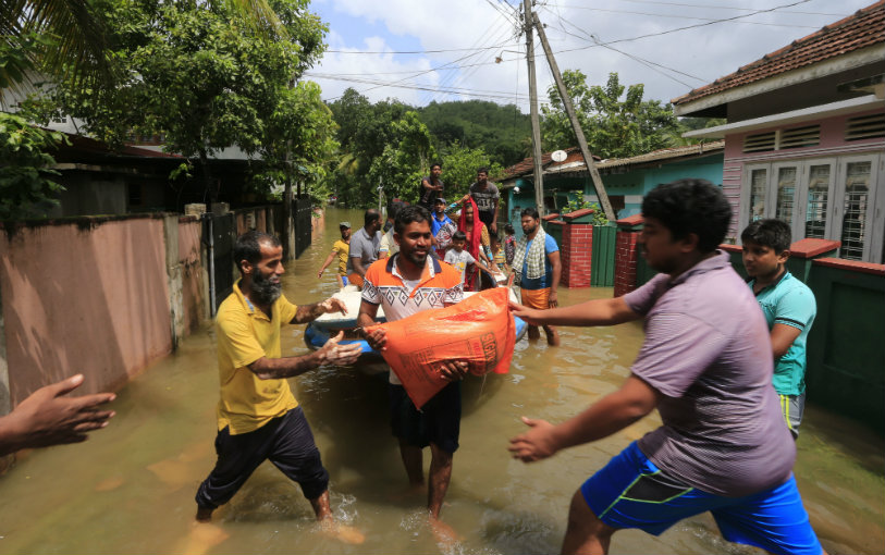 Sri Lanka Flood,Sri Lanka Flood 2017,Disaster Flood in Sri Lanka,Disaster Management Centre,President Maithripala Sirisena,landslides in Sri Lanka