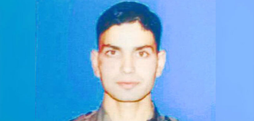 Terrorist Killed Army Officer,Army Officer Kidnapped ,Army Officer murdred In Kashmir,Kashmir news,Indian Army Officer,Kashmir defence news,jawan Killed by Terrorists