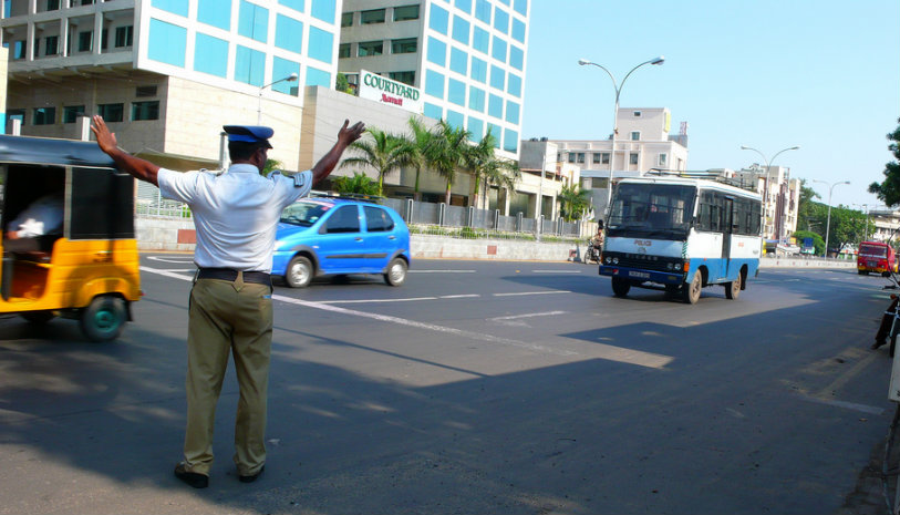 Chennai, Chennai news,Spot Fines To Go Digital, digital india,Motor Vehicles Act ,Point of Sale,Chennai traffic police, Digital India movement 2017,Transport department
