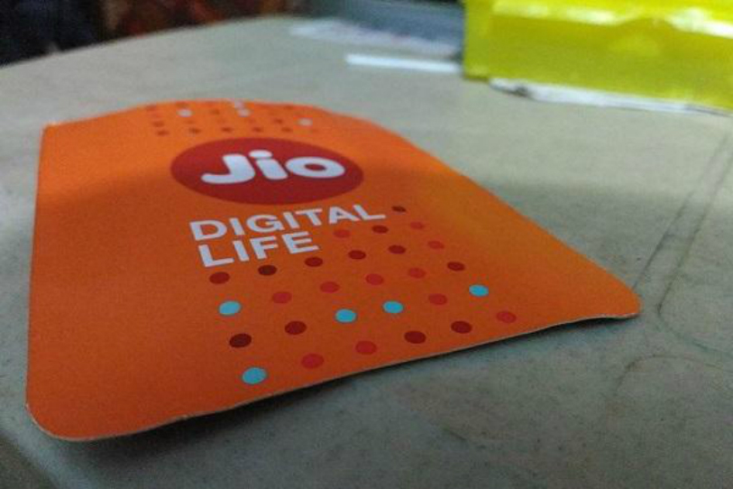 Jio Users Personal Details Leaked,Users Personal Details Leaked,Jio Users,Jio ,Jio 2017,Reliance Jio ,Magicapk, 100 million Reliance Jio ,Jio Users 2017,Reliance Jio users Leaked