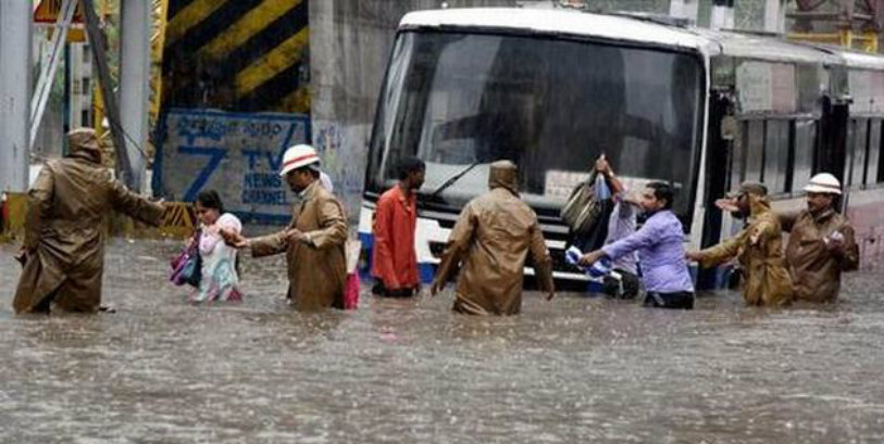 Heavy Rains to Continue in Hyderabad,2017 Hyderabad Heavy Rains,Indian Meteorological Department,air cyclonic circulation,Hyderabad Rains,Hyderabad news
