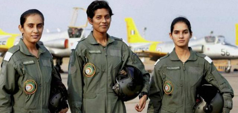 First Batch of IAF Women Fighter Pilots,Mango News,Indian Air Force Chief B.S. Dhanoa,first batch of women pilots,first three IAF women fighter pilots,Three female fighter pilots,First Indian Air Force Women Pilots,indian female pilots