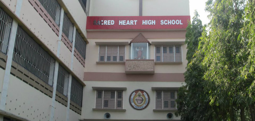 Scared Heart School Teacher Canes Student in Hyderabad,Mango News,Teacher arrested for caning 5 year old In Hyderabad,Sacred Heart Schools Latest News,Police arrested a teacher of Sacred Heart School Tarnaka In Hyderabad