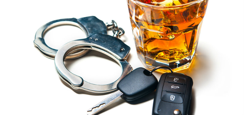 Hyderabad Court Imprisons 39 Drunk And Driving,Mango News,Hyderabad Breaking News,Telangana Latest News,Hyderabad Drunk driving,drunk driving in Hyderabad,Hyderabad Traffic Violations,Driving License Completely Cancel at Hyderabad