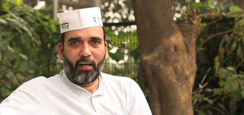 AAP Leader Gopal Rai Latest News,Disqualification EC Gift To PM Modi,Mango News,Latest Breaking News Updates 2018,Latest Political News 2018,AAP MLAs Disqualification Election,20 Aam Aadmi Party Legislators,Arvind Kejriwal Party Attacked EC and PM Modi