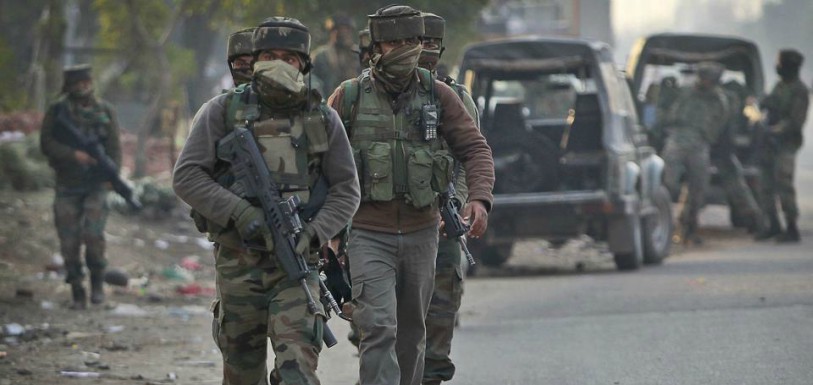 Two Terrorists Gunned Down After 28 Hour Long Shootout In Srinagar,Mango News,After a 28 hour long shootout two terrorist were gunned down at Karan Nagar in Srinagar,Central Reserve Police Force,Two terrorists killed in Srinagar encounter,Two militants killed in encounter with security forces in Pulwama