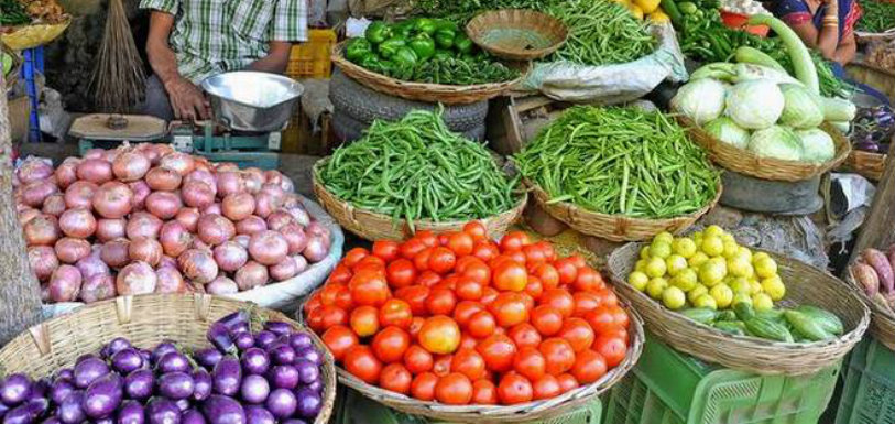 Hyderabad Temperature Rises With Price Hike On Vegetables,Mango News,Current Breaking News,India News Live Updates,Hyderabad Temperature Rises,Hyderabad Temperature Updates,Hyderabad Weather Report,Vegetables Price Hike,Hyderabad Breaking News,Vegetable Price Increase