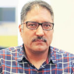 Rising Kashmir Editor Shujaat Bukhari Shot Dead,Kashmir Editor Shot Dead in srinagar,Senior Kashmir editor Dead,Shujaat Bukhari Shot Dead,Senior Kashmir editor latest news,Shujaat Bukhari killed ,Shujaat Bukhari murder case updates,National news,Politics news 2018,Mango News