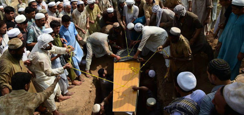 Suicide Bomber Kills 128 In Pakistan Ahead Of Elections, Pakistan Bombing, Pakistan Attack, Suicide Bombers Kill 128 ncluding Political Candidate, Pakisthan Latest News, Latest News Headlines, Todays International News, Mango News, Pakisthan Bombing