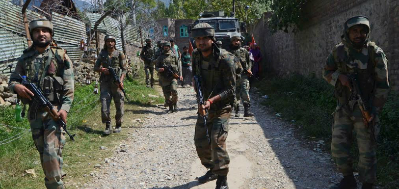 Kashmir: 1 Militant Killed In Kupwara And 3 Civilians in Hawoora, Kashmir Latest News, Militant Killed In Kupwara, Kupwara encounter, Civilians Killed in Hawoora, Mango News, India News Headlines, Breaking News Today, National News