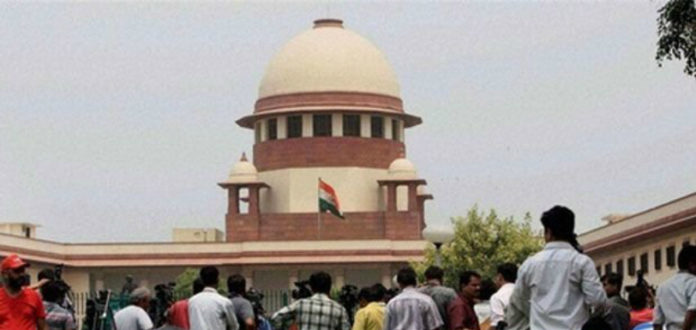 Article 35A: SC Defers Hearing To 2019, SC defers hearing on Article 35A to January 2019, Supreme Court Postponed hearing of petition challenging Article 35A, Mango News, Jammu and Kashmir Article 35A Petition, Jammu and Kashmir Elections news, National News Headlines Today, Latest Breaking News India