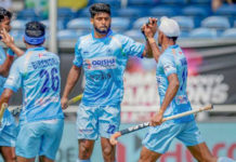 Asian Games 2018: Indian Hockey Team Bags Bronze Against Pakistan Asian Games 2018: Indian Hockey Team Bags Bronze Against Pakistan, India beat Pakistan to lift men's hockey bronze, India beat Pakistan 2-1 to win bronze in men's hockey, Asian Games Indian men's hockey team beat Pakistan, Mango News, Men's Hockey Match India vs Pakistan Latest Updates, Highlights, Asian Games 2018 Day 14 Highlights
