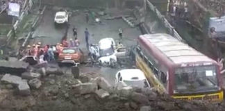 Majerhat Bridge Collapse: Suo Moto Case Registered, Kolkata Majherhat Bridge Collapse Latest News and Updates, Mango News, Suo motu case registered against unknown People for bridge collapse, Majerhat bridge collapse Suo motu case registered at Alipore police station, Mamata Banerjee Forms Special Committee for Bridge Collapse, Bridge Collapse Incidents in Kolkata, Blame game in West Bengal