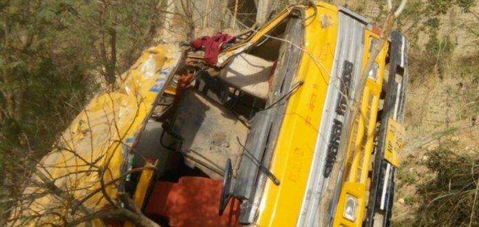 Himachal Pradesh – 35 Children Injured In An Accident, 35 school children injured in Bus accident, Himachal road mishap, Himachal Pradesh school bus accident, bus accident in Himachal, Prime Minister Modi’s Dharamsala sally, 35 school children injured, 35 students on way to PM rally in Himachal, Mango News