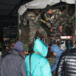 Sikkim - Indian Army Rescues Over 2,000 Tourists, Indian Army has rescued around 2500 tourists, Army Sikkim rescue, Indian army rescue in Nathula, Nathula latest news, snowfall in Sikkim, Mango News, Army rescue operations at Sikkim, Nathu La Pass snowfall