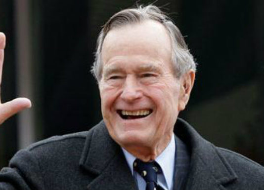 George H W Bush 41st US President Passes Away, Former US President George HW Bush passes away, 41st president of the United States dies at 94, George Bush Demise News, George HW Bush Latest News and Updates, Mango News, #GeorgeHWBush, Former US President Latest Update,