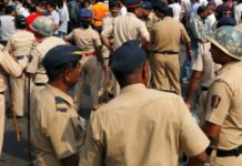 Telangana Elections – No Outsiders Allowed Telangana Elections,No Outsiders Allowed Telangana,Telangana News,Outsiders Not Allowed in Telangana,Telangana Government Restricting Outsiders,Telangana Assembly Elections 2018,Telangana Latest News,Telangana Elections 2018,Telangana Election Latest Updates,Telangana govt Restrictions on Elections 2018,Mango News,#TelanganaElections2018