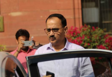 Reinstated As CBI Director Alok Verma Cancels Transfer Orders, CBI Director Alok Verma latest news, Central Vigilance Commission, Alok Verma cancels transfers of loyalists, CBI Vs CBI, Alok Verma back in CBI, CBI interim director Nageswara Rao, CBI Officer latest decisions, Mango News
